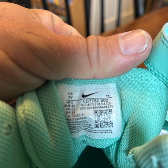 Nike Kids High-Top Sneakers - Mint Green - Picture 3 of 6